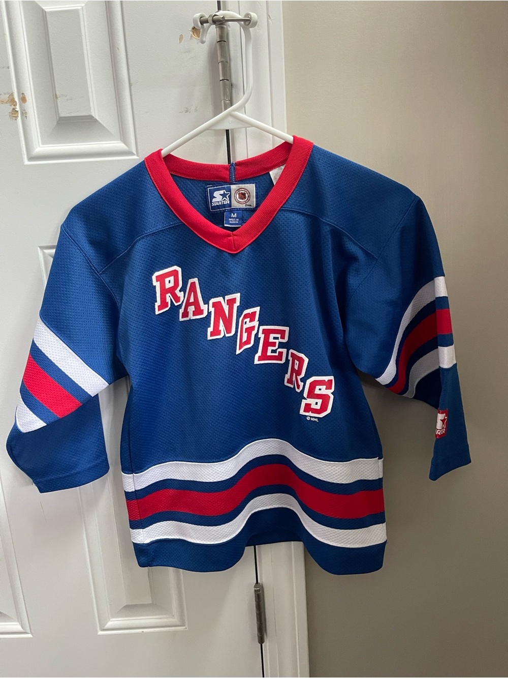 STARTER Blue Rangers Kids Jersey with Red & White Trim. Wayne Gretzky